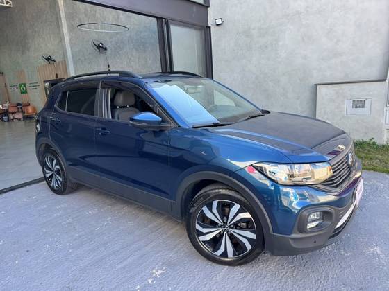 VOLKSWAGEN T-CROSS 1.0 200 TSI TOTAL FLEX AUTOMÁTICO VOLKSWAGEN T-CROSS 1.0 200 TSI TOTAL FLEX AUTOMÁTICO